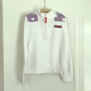 Girls Vineyard Vines pull over sweatshirt!